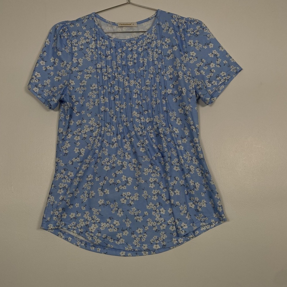 Fantaslook Shirt Womens Medium Blue Floral Short Sleeve Pleated‎ Top Stretch